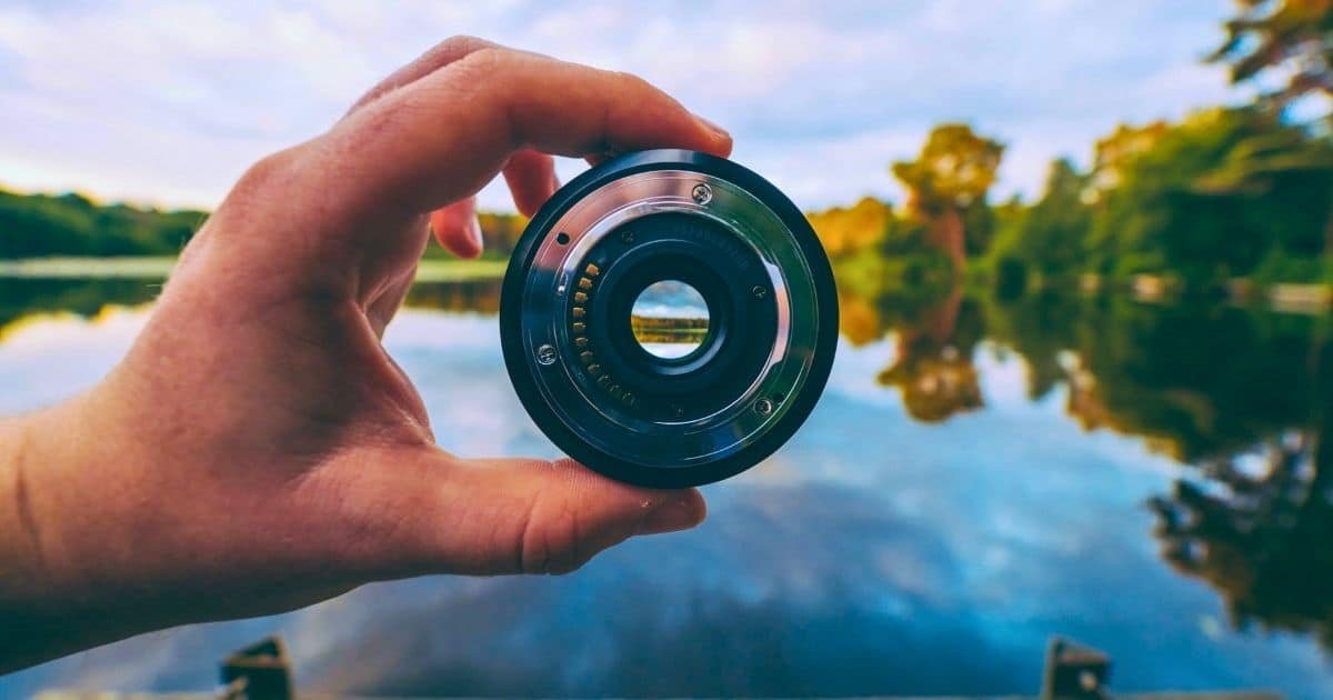 Ett foto och tre texter