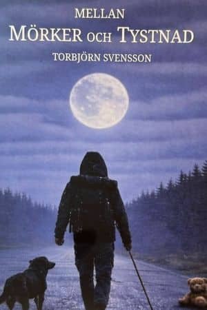 Mellan mörker och tystnad omslag